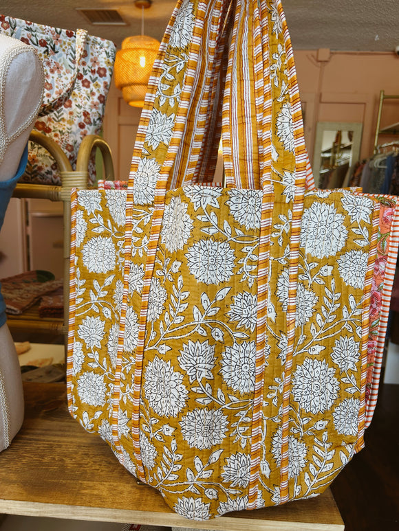 Quilted Tote bag mustard